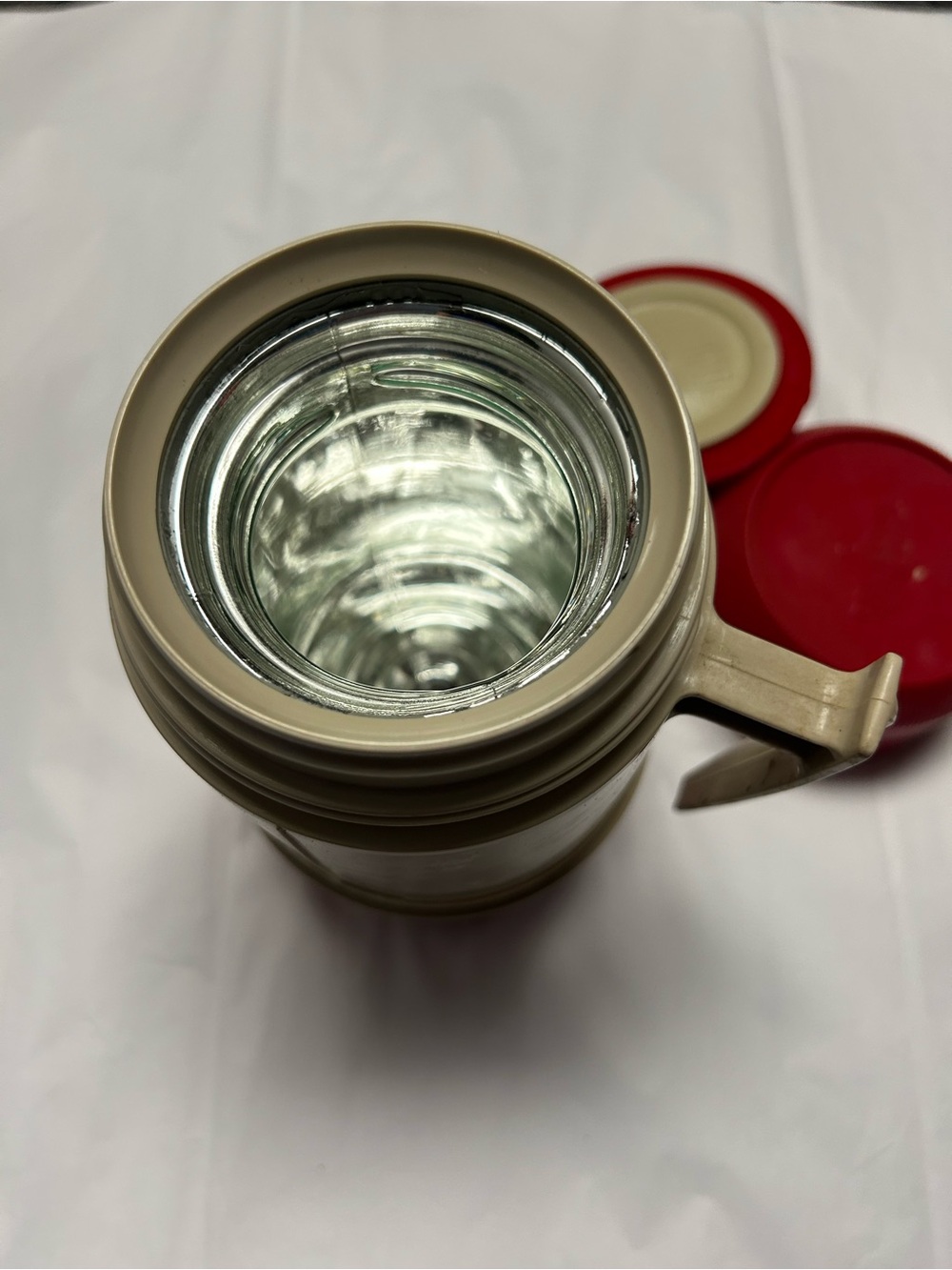 Vintage Thermos Red and Cream Insulated Food Jar - Picture 2 of 5